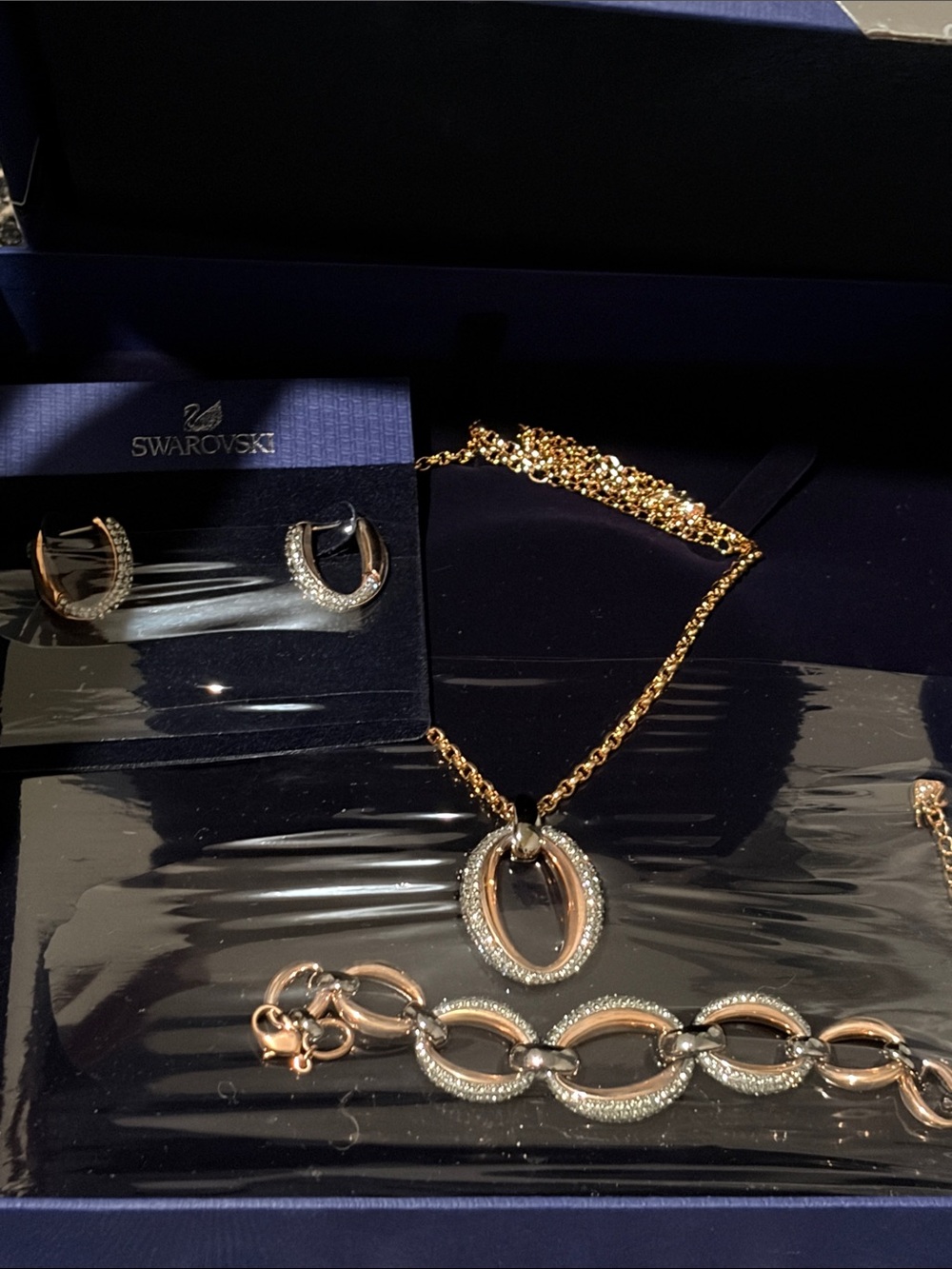 Swarovski Circlet Rose Gold and Silver Crystal Earrings, Necklace,& Bracelet Set - Picture 4 of 4